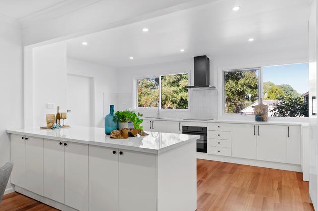18 Leonard Street, VIC 3153