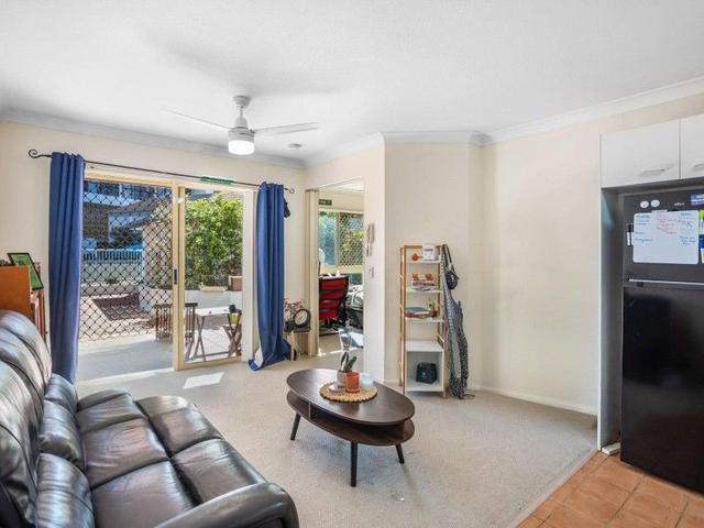 8/3-5 Barranbali Street, QLD 4217