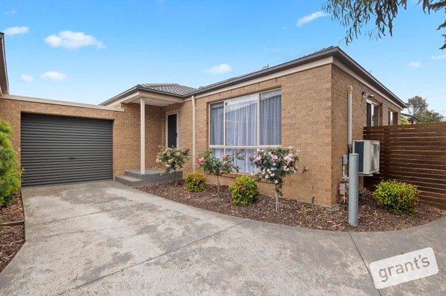 2/16 Chirnside Road, VIC 3806