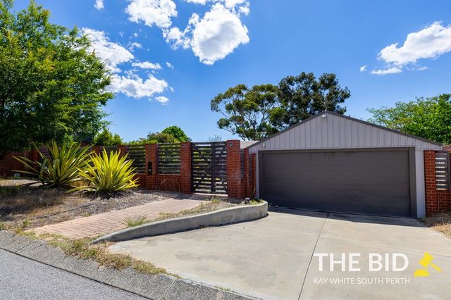 15 Lowan Loop, WA 6152