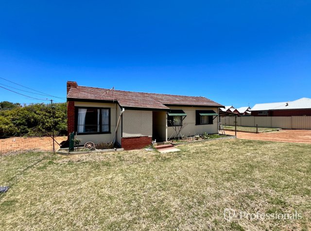 6 Whitfield Place, WA 6530