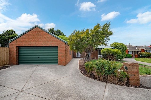 16 Morey Court, VIC 3064