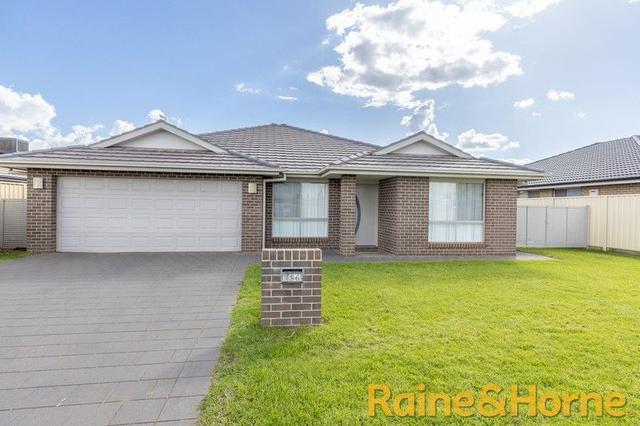 24 Hindmarsh Esplanade, NSW 2830