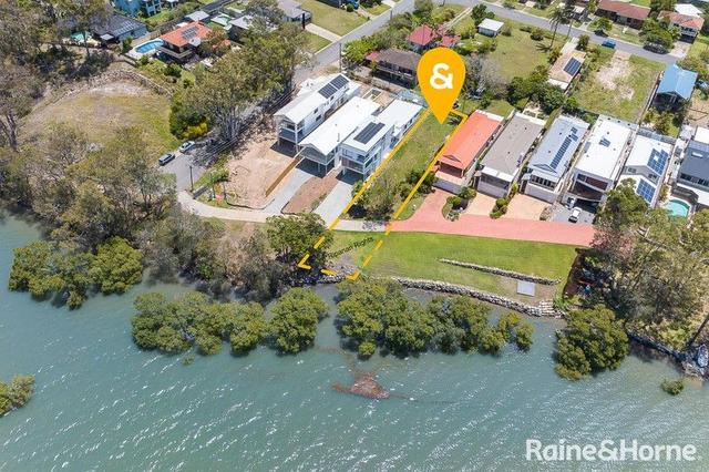 19 Waterfront Easement, QLD 4165