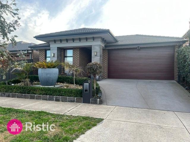 9 Riverine Street, VIC 3750