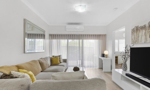 5/2 Molloy Promenade, WA 6027