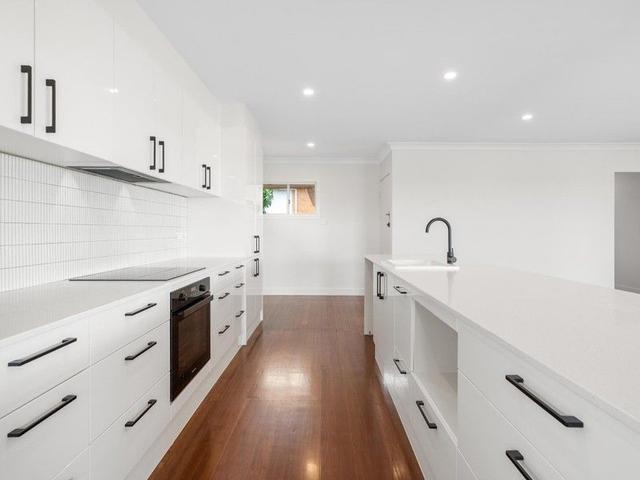 22 Cresthaven Drive, QLD 4122