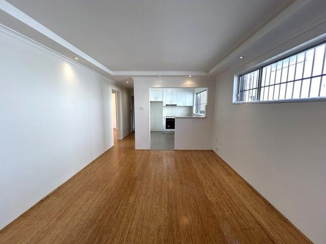 1/11 Fernhill Street, NSW 2193
