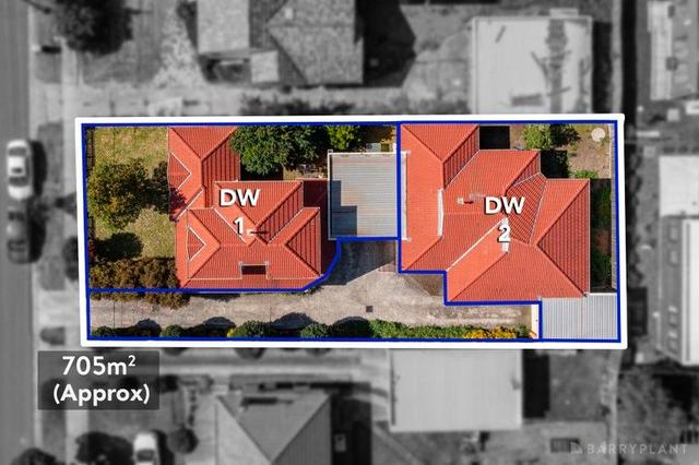 1&2/38 Koonawarra  Street, VIC 3168