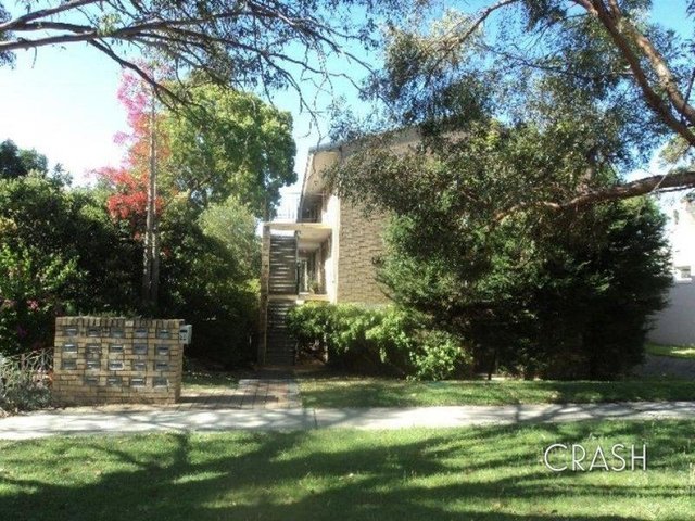 4/100 Lawler Street, WA 6008