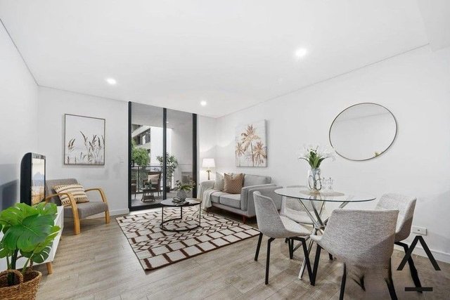 204/27 Robey Street, NSW 2020