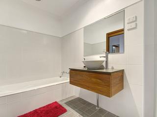 007_-_Open2view_ID225330_-_Unit_12_130_Shoalhaven_Street_Kiama