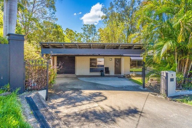 3 Shaw Court, QLD 4503