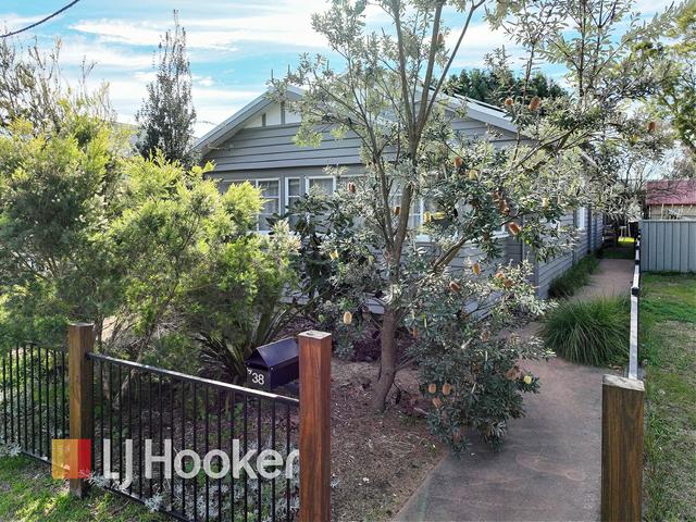 38 York Street, NSW 2330