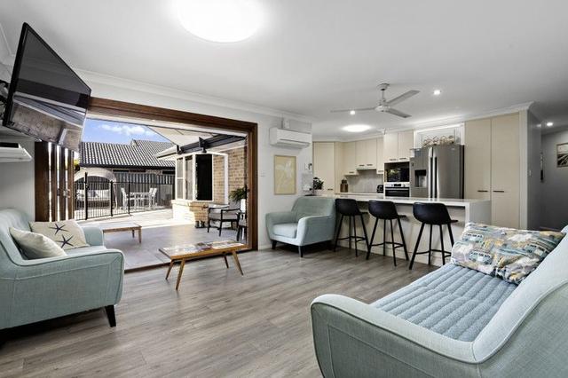 16 Fernleigh Crescent, QLD 4557