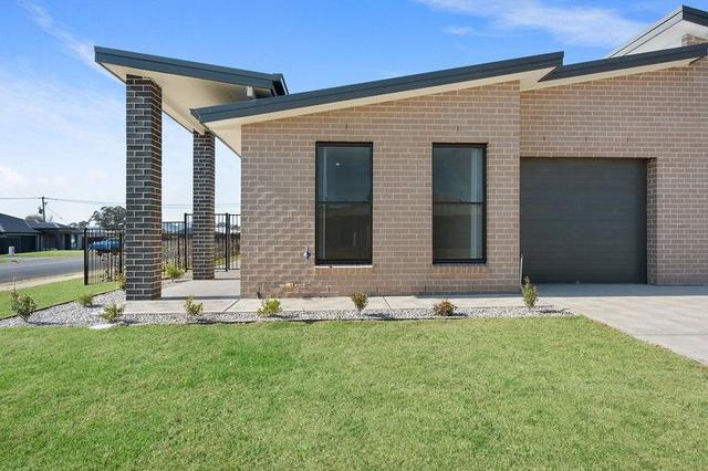 1 Croake Way, NSW 2850