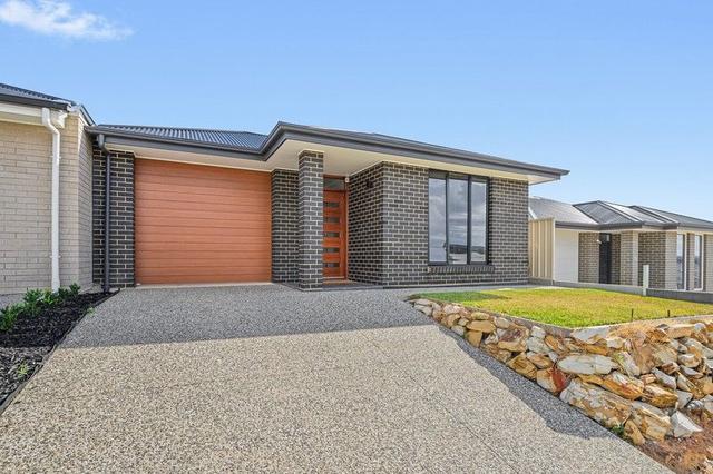 33 Noble Circuit, SA 5163