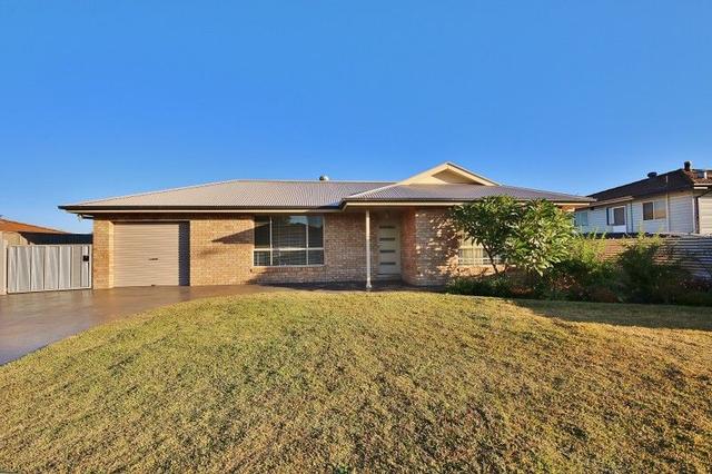 10 Pinnaroo Place, NSW 2830