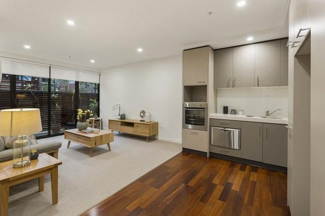 9/1 Asling Street, VIC 3186