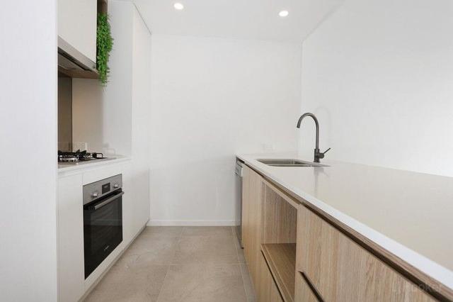 2103/10 Sickle Avenue, QLD 4212