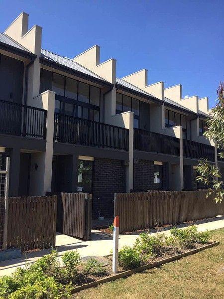 7 Central Park Walk, VIC 3192