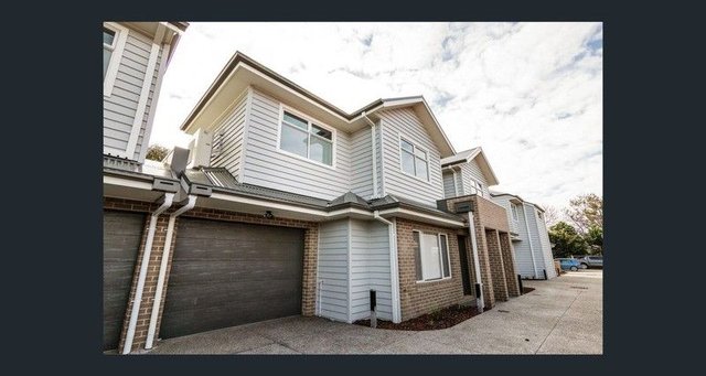 3/17 Hutchinson Street, VIC 3020