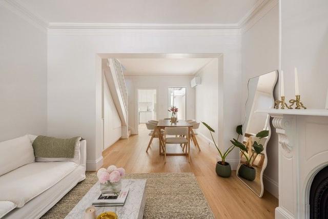 11 Little Comber Street, NSW 2021