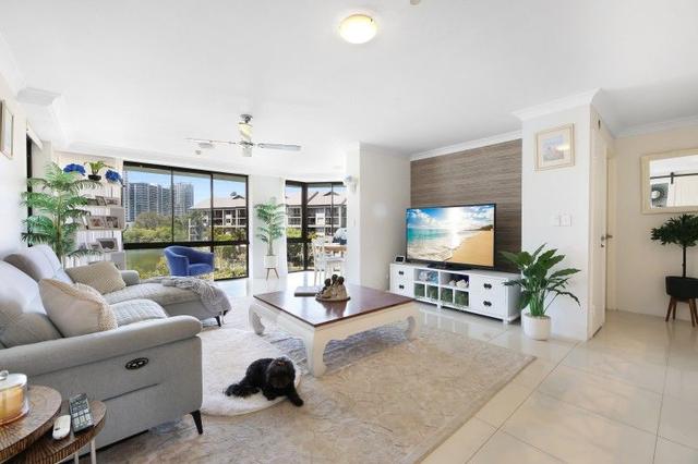 307/70 Remembrance Drive, QLD 4217
