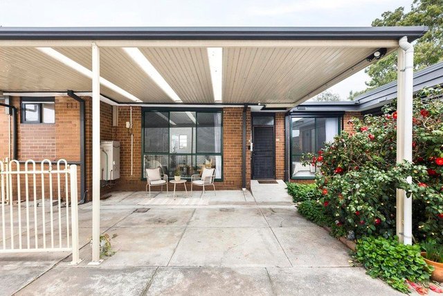 2/27 Leonard Street, VIC 3070