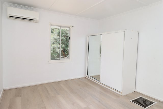 4 Emerald Street, QLD 4825