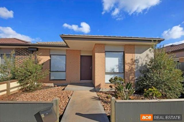11/2 Elizabeth Street, VIC 3335