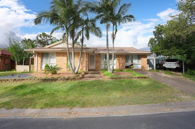 4 Sandalwood Terrace, QLD 4211