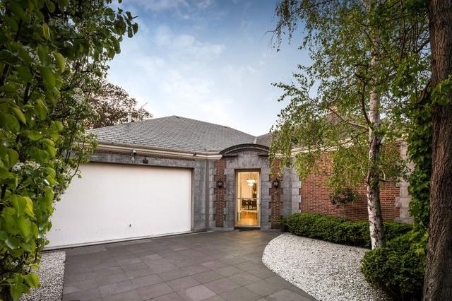 35 Irving Road, VIC 3142