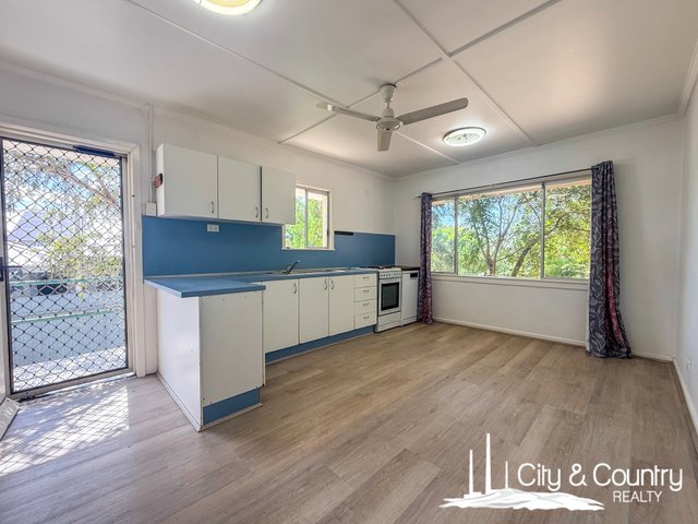 4 Emerald Street, QLD 4825