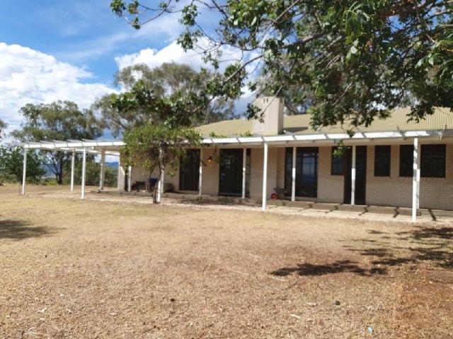 123 Browns Lane, NSW 2340