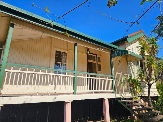 18 Church Avenue, QLD 4102