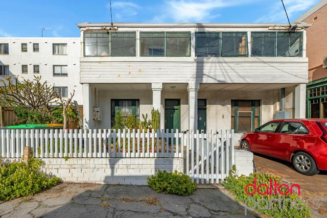 2/7 Scott Street, NSW 2300