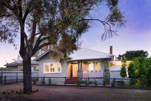 17 Brougham Street, VIC 3550