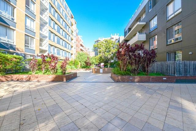 5029/57-59 Queen, NSW 2144