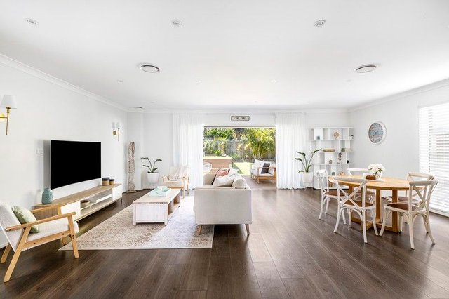 85 Griffin Road, NSW 2099