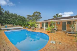 Port Macquarie Home with Pool