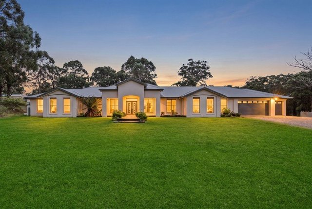 65 Blattman Avenue, NSW 2570
