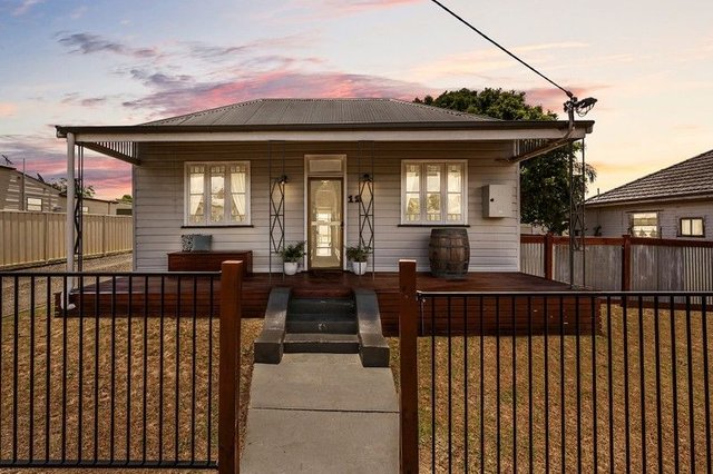 12 Daniel  Street, NSW 2325