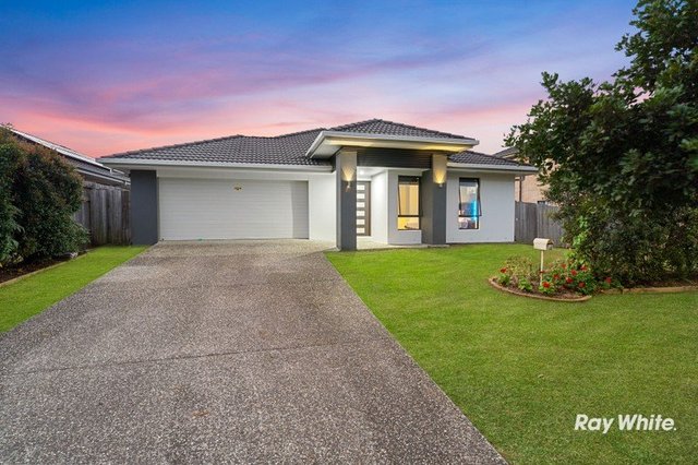 14 Walker Circuit, QLD 4280