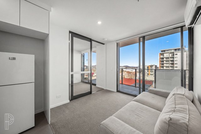 501/90 Swain Street, ACT 2912