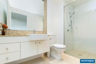 Bathroom (2017-11-01)