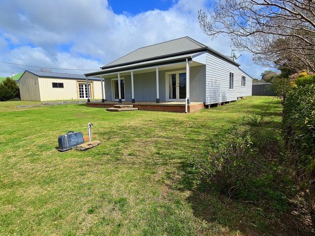 37 Railway Parade, NSW 2663