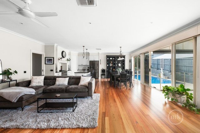 14 Yellowbox Way, VIC 3089