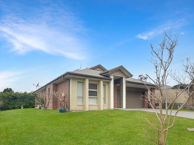 7 Durban Crescent, NSW 2323