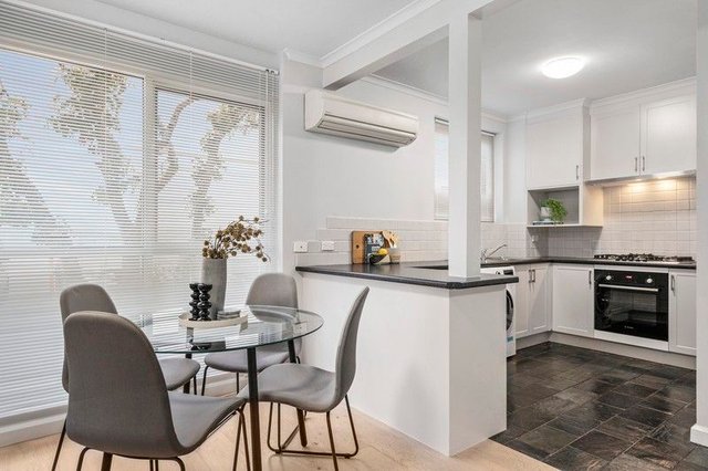 1/26 Toorak Road West, VIC 3141